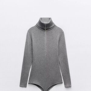 Zara Gray Turtleneck Sweater
